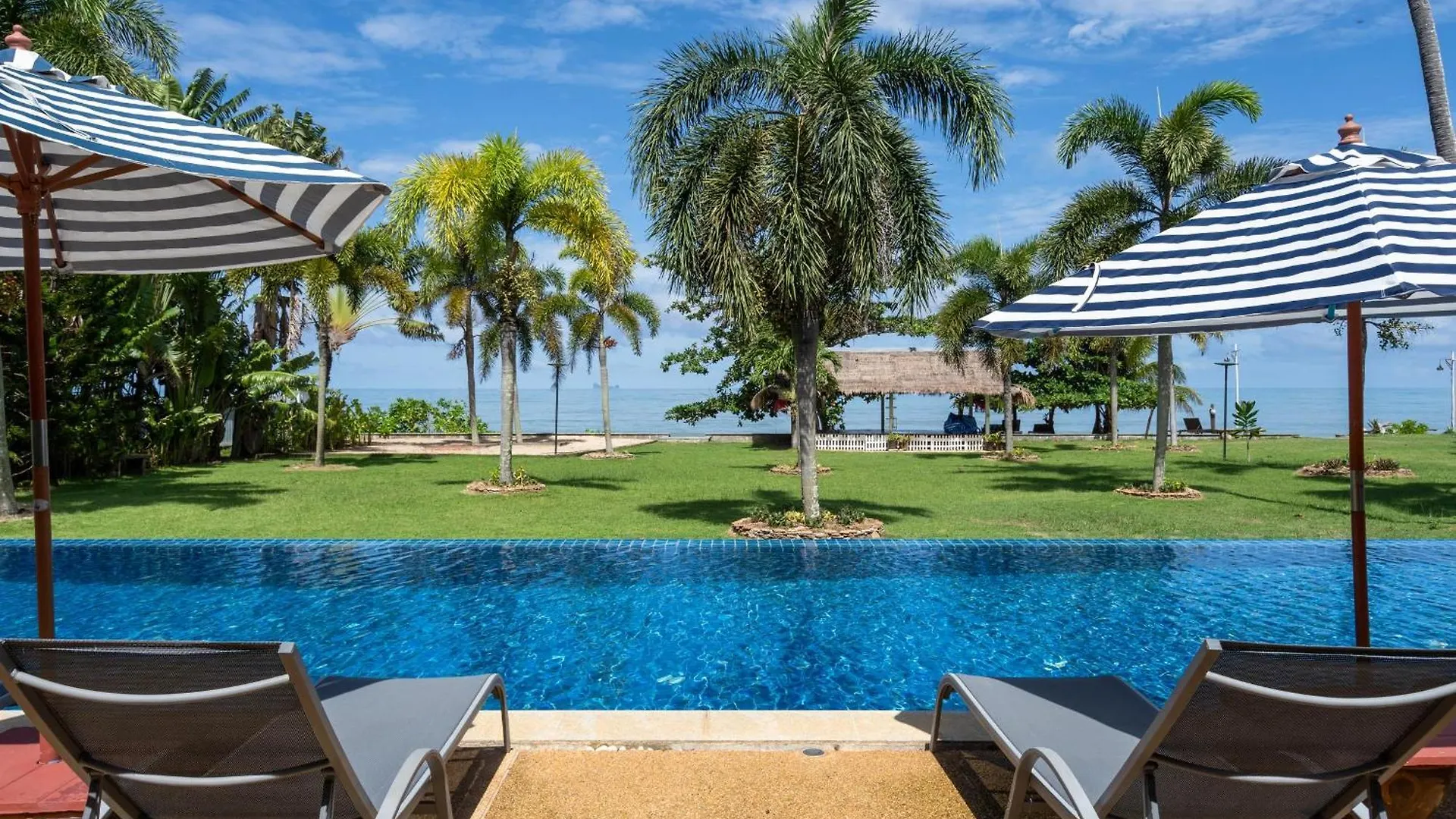 Beachfront! 2 Bedroom Apartment A3 - 110 Sqm Koh Lanta 0*,